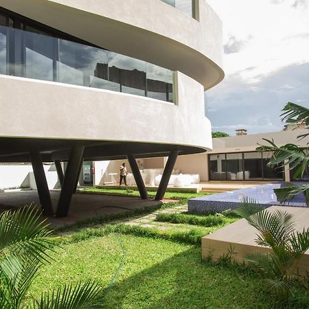 Alina Apart Hotel เบ-รา ภายนอก รูปภาพ