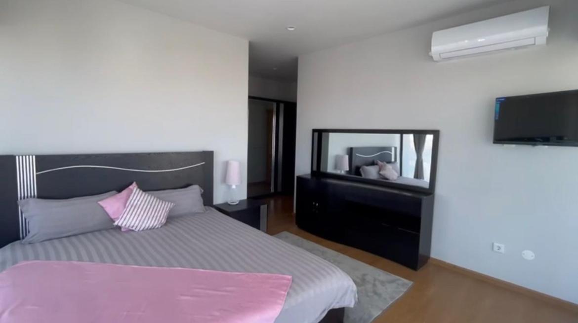 Alina Apart Hotel เบ-รา ภายนอก รูปภาพ