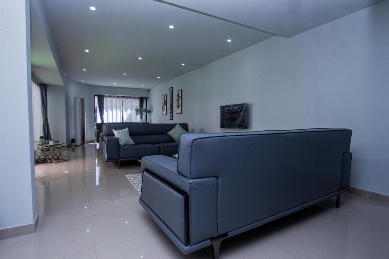 Alina Apart Hotel เบ-รา ภายนอก รูปภาพ
